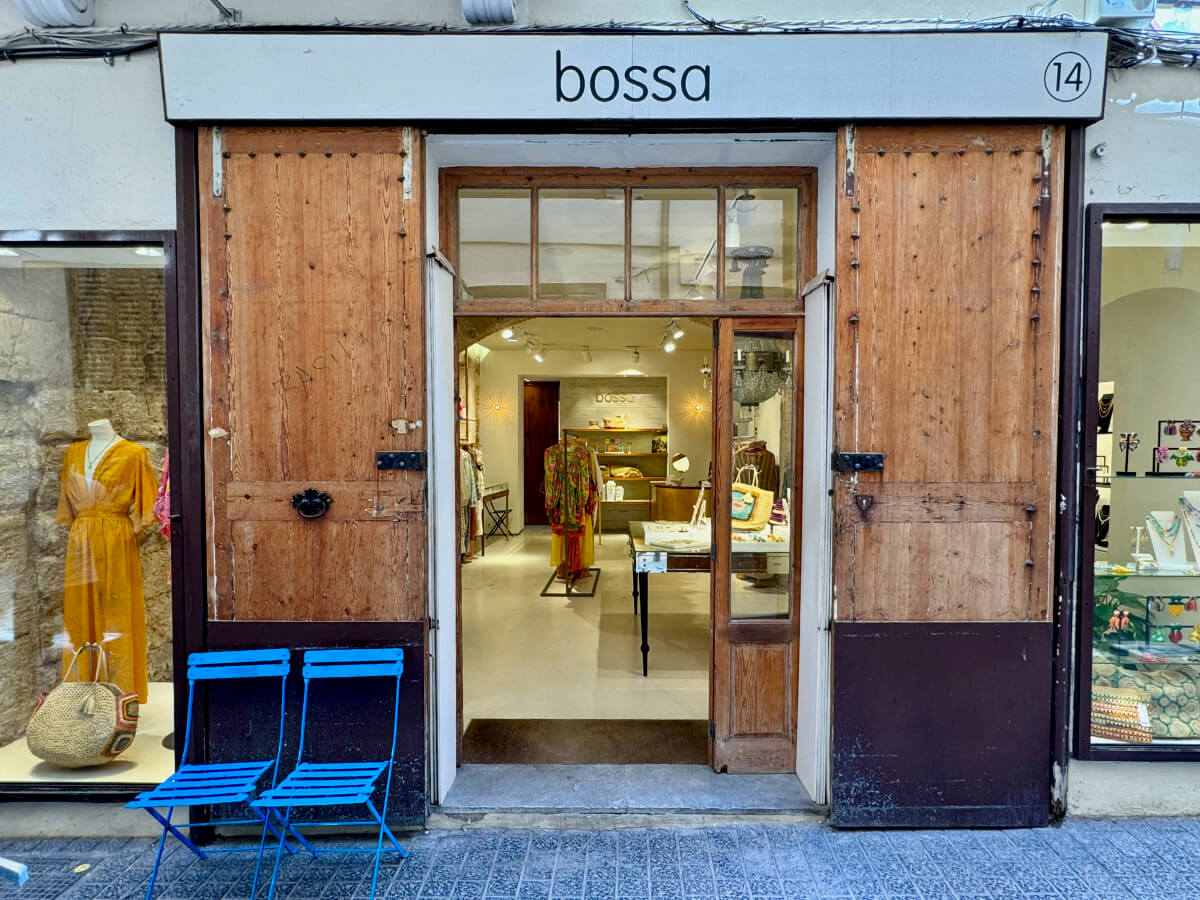 Eingang vom Modegeschäft Bossa in Palma