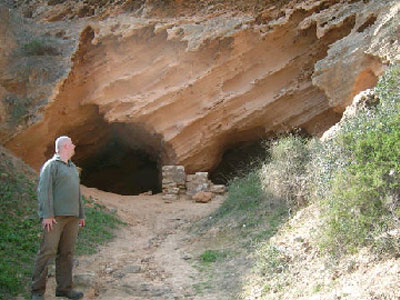 Eingang einer Höhle auf Mallorca