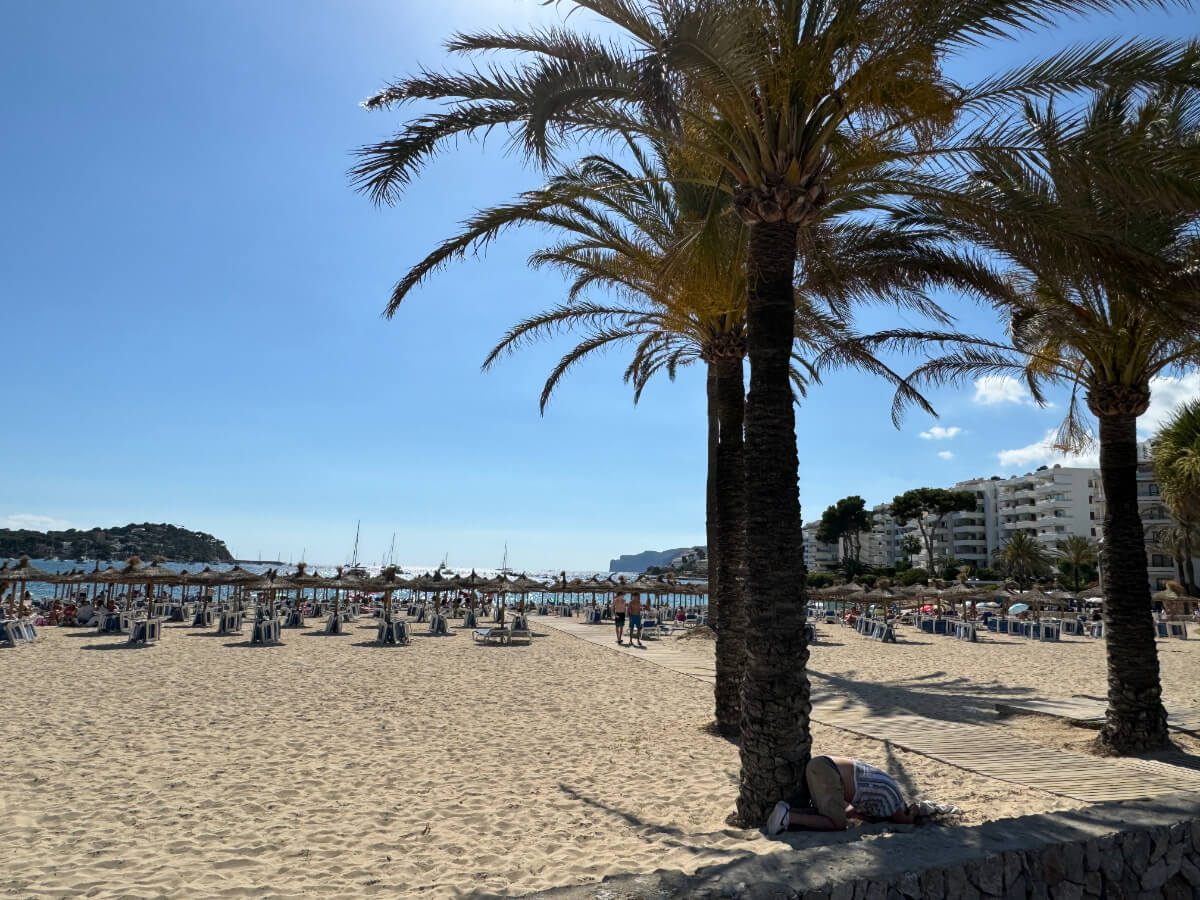 Strand vor Palma de Mallorca an der Playa de Palma
