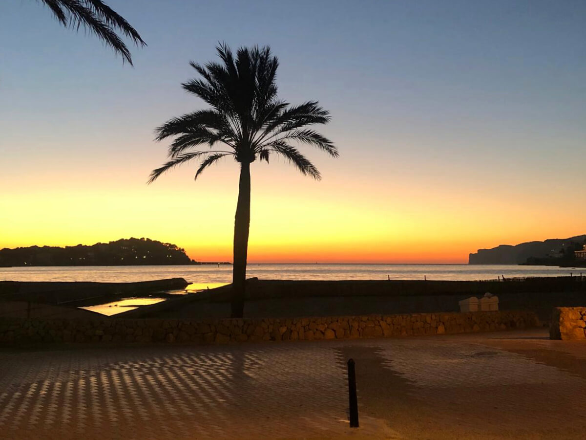 Sonnenuntergang am Strand von Santa Ponsa