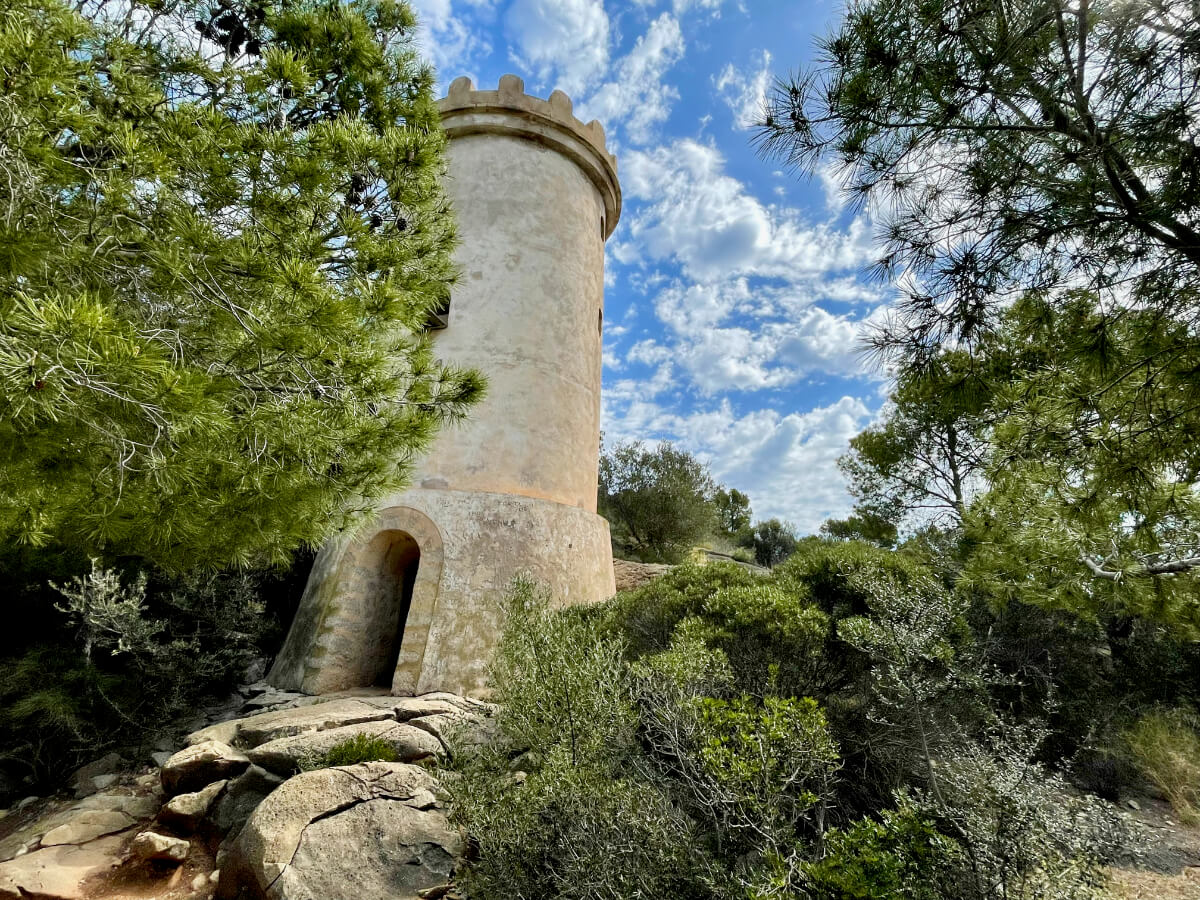 Turm in der Nähe der Anlegestelle auf Sa Dragonera